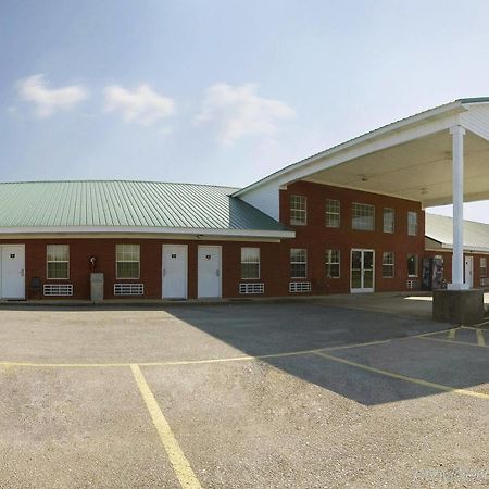 Americas Best Value Inn & Suites Mt. Pleasant Mount Pleasant Exterior foto