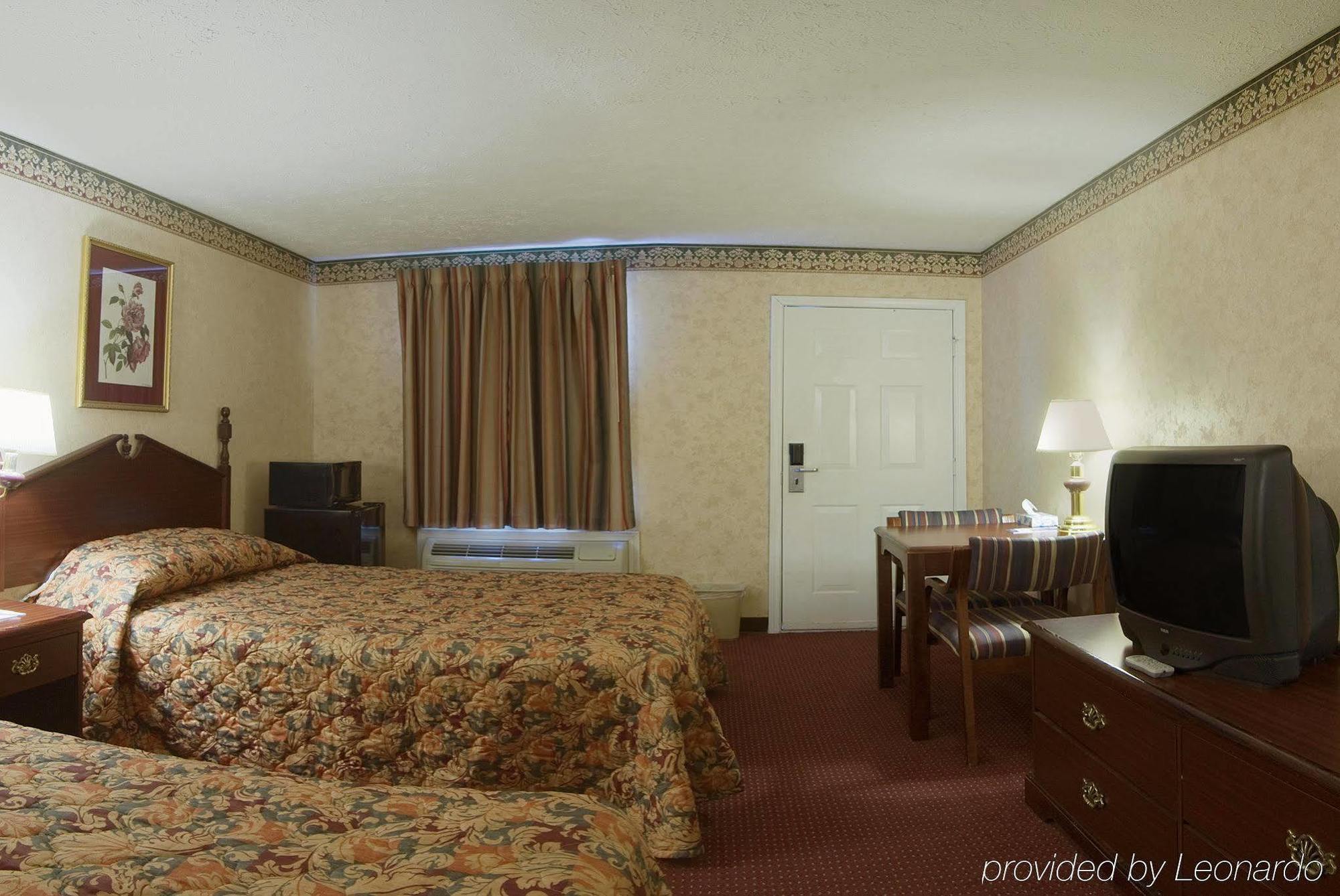 Americas Best Value Inn & Suites Mt. Pleasant Mount Pleasant Quarto foto